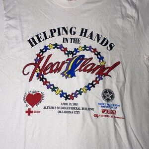 1995 Murrah Bombing XL T-Shirt Oklahoma City Helping Hands in the Heartland
